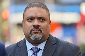 身处特朗普案风暴眼，可能首次刑诉美前总统的检察官是谁？图片