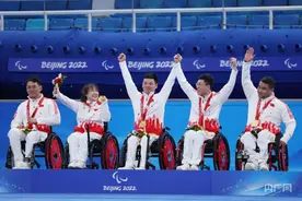 “中国好人”闫卓：荆棘中盛放的“生命之花”图片