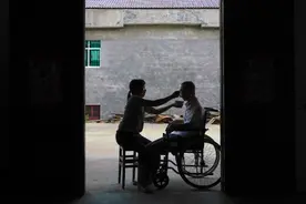 手抖≠帕金森病！九个小问题帮你自测帕金森图片