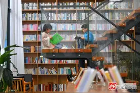 图说｜阅读，畅游知识的海洋图片