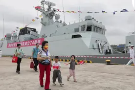 遇“舰”你真好！人民海军节，带你近距离看海军“三剑客”图片