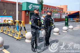 护航高考 | 你们全力以赴 枣庄公安全力守护，确保每个考点警力不少于20名图片