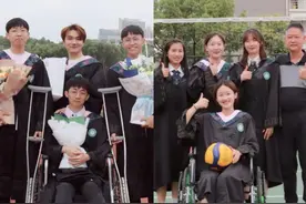 毕业典礼“卧龙凤雏”爆火！两个人都找到了，没想到的是……图片