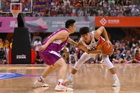 青春能有几回搏！广工男篮“准绝杀”力克清华首夺全国总冠军图片