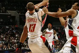 易建联NBA生涯出战5个赛季共272场常规赛 场均得到7.9分4.9板图片