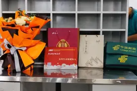 江苏首封高考录取通知书完成投递！图片