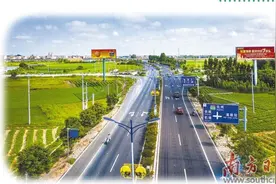 发展有劲 吴川镇兴图片