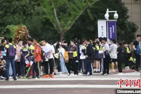 杭州发布中考新政：全省统一命题 分配生不再由学校推荐图片