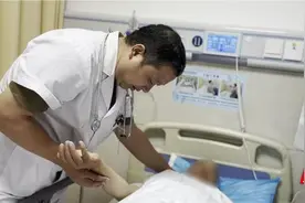 重症肺炎、急性呼吸窘迫综合征患者重获新生图片