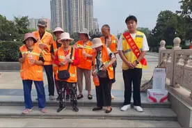 松果出行洛阳开展“清凉一夏”公益活动致敬高温下的城市守护者图片