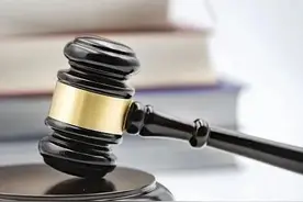 59岁员工不会线上请假被开除！法院这样判→图片