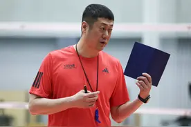中国女排主帅赵勇：信心来源于平日积累 面对挑战方可铸就辉煌图片
