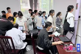 健康“把脉”，呵护成长 宜宾翠屏金坪中心校开展学生健康体检活动图片