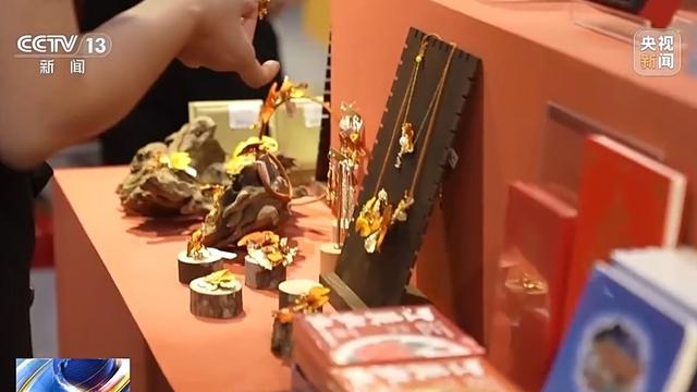 AI定制陶瓷杯、 一站式“美学世界” 良渚论坛的打开方式太酷了
