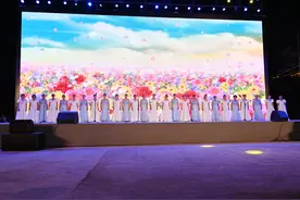 右江区：全民大舞台丰富百姓精神文化生活图片