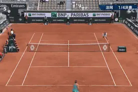 郑钦文憾负萨巴伦卡图片