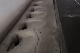 航站楼变“水帘洞”，西安咸阳国际机场致歉图片