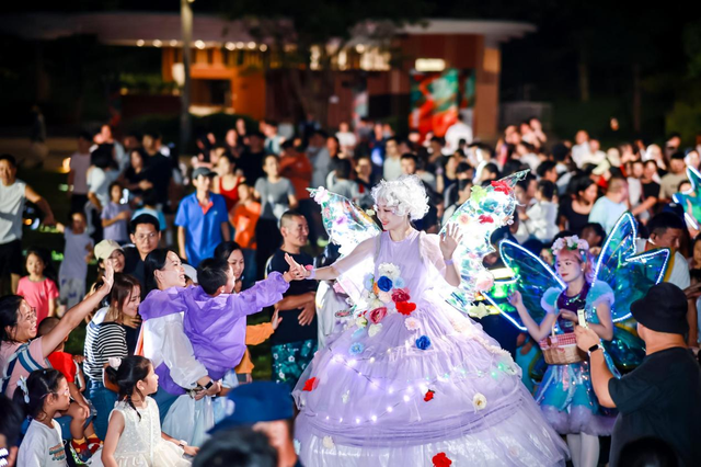 双节吸客23万！深圳光明 “如虹嘉年华”打造沉浸式文旅盛宴