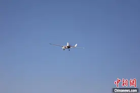 河北首架自主研制长航时大载重无人运输机“宝云号”首飞成功图片
