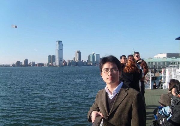 翟欣欣敲诈勒索，获刑12年！8年前WePhone创始人苏享茂跳楼自杀，死前留下遗书称被前妻翟欣欣索要千万