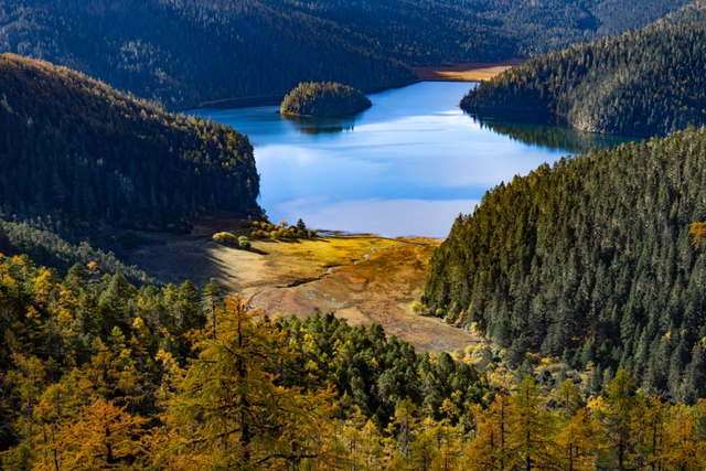 冬韵如诗！云南碧塔海静谧灵动