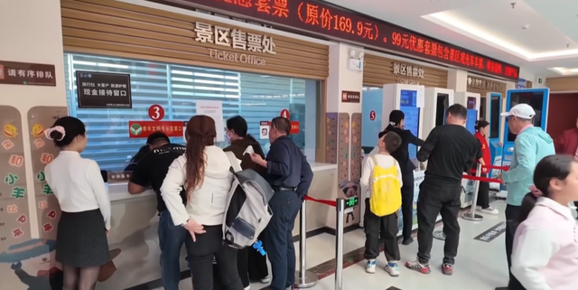 【朔方时评】来自贺兰山的“暖心快递”：小服务里藏着什么？