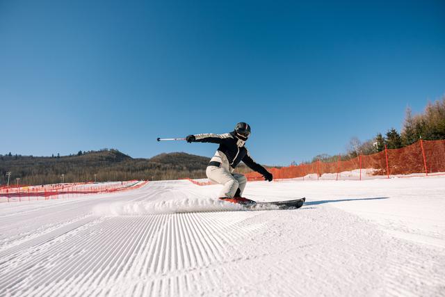这个冬季，冰雪旅游要“变天”？