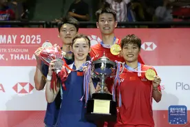 羽毛球 | 泰国公开赛：中国组合包揽混双冠亚军图片