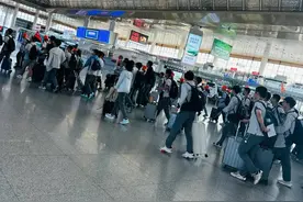 出发！南京四大高中“高考假〞研学开始图片