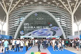 直击粤港澳大湾区车展：促销“组合拳”有效刺激车市动能图片