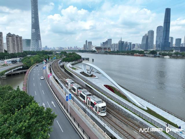 珠江打卡新地标，广州塔滨水大台阶、黄埔涌桥正式开放