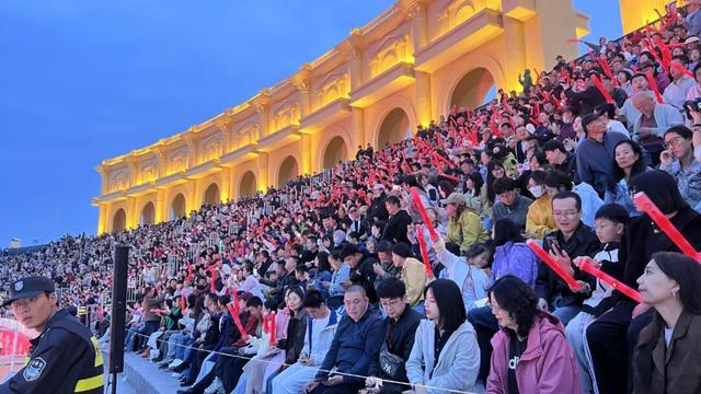 “迎国庆·庆中秋·浪宁夏” 供给优、人气旺、活力足，宁夏绘就假日消费火热图景