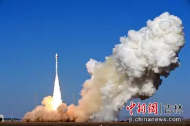 冲刺千亿元产值目标 长春逐梦光电信息新蓝海图片