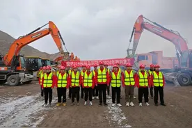 【新疆】新疆地区217、219、3012国道等项目实现全面复工复产图片