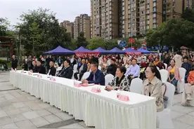 共建共治共享，同心健心安心——雅安第33个世界精神卫生日宣传活动侧记图片