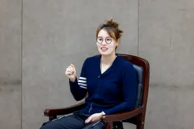 傅园慧，正式入职浙大图片