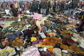 印度大壶节踩踏事故已致30死60伤，莫迪发声：极其悲痛图片