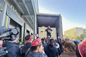 2024年产季首船智利车厘子抵达中国 直采模式锁住新鲜图片