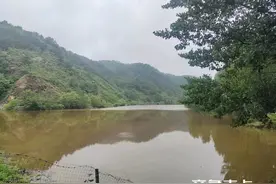 徐复峰：甲辰初伏在湖北建始县花坪镇聚欣湖图片