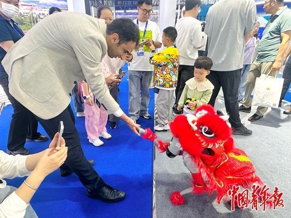 “业态升级”点亮中阿经贸合作