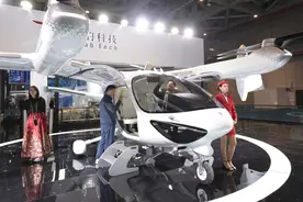 探访第七届进博会汽车展区图片