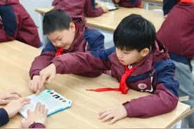 课间“暖“时光 致敬“她“光芒——西安高新钱学森第二小学创新落实"双减"政策 打造特色课间育人新模式图片