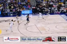 💥昔日重现！阿隆-戈登快攻接球上演折叠背扣图片