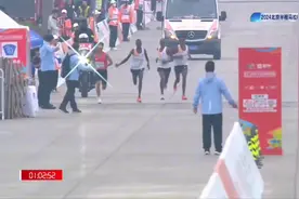 何杰回应“被保送”夺北京半马冠军：我是这个事件里的受害者图片