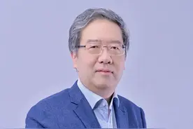 陈引驰：在自我的封闭圈子里无法看清自己图片
