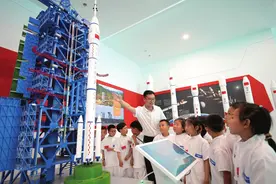 烟台小学生踏上奇妙航天研学之旅图片