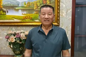 事发突然！杭州70岁大伯瞬间飞奔冲刺！视频曝光，太悬了...图片