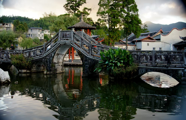 周宁浦源：在花鲤小镇感受“凉”城美景