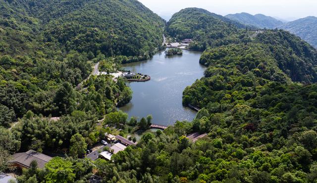 同饮一江水 共护东江源 安远“生态+文旅”吸引大湾区游客探源护源