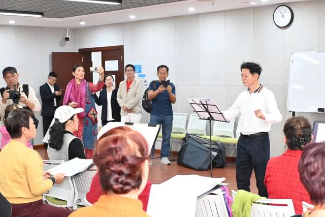 “椰风泰韵 美美与共”——中泰文化交流活动在美兰区文化馆成功举办